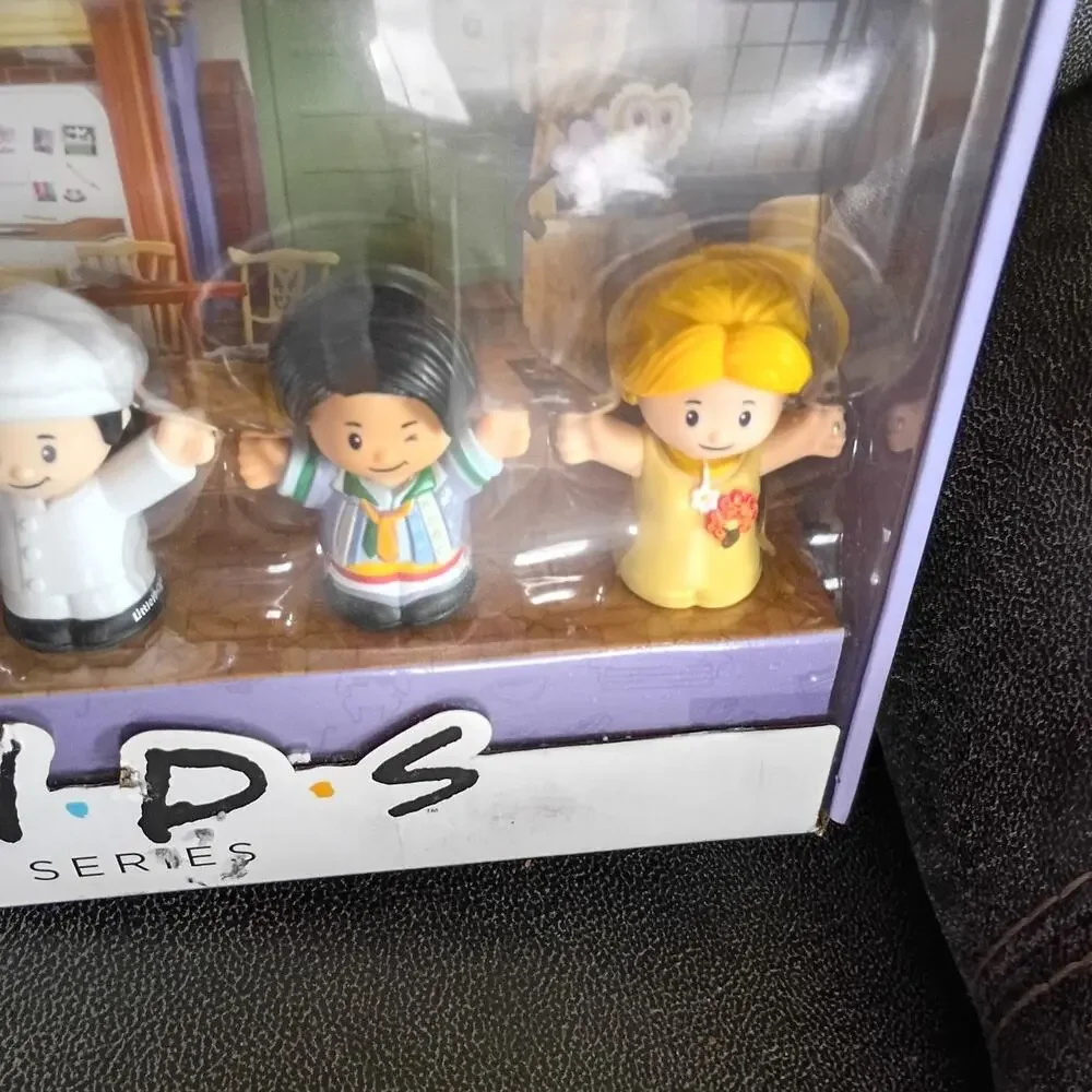 Fisher-Price Little People Friends TV Show Collectible Figures ( closet)
